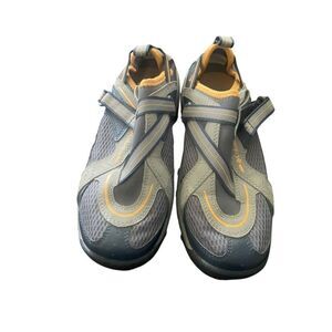 Columbia Kids Gray Waterproof Manta Ray Sport Omni Grip Sneaker Shoes Size 3.5